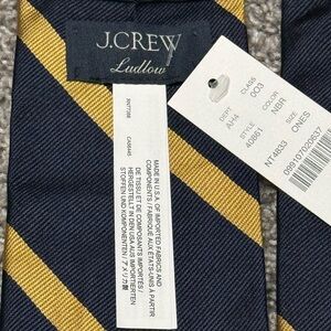 J. Crew Ludlow Men's Tie in Navy and Gold Stripes